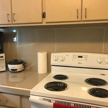 1 Bedroom / 1 Bath . Private Apt. Free Wifi, Interent & Parking Sinajana Εξωτερικό φωτογραφία