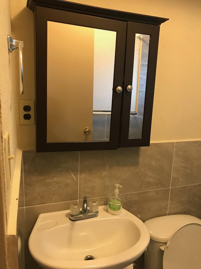 1 Bedroom / 1 Bath . Private Apt. Free Wifi, Interent & Parking Sinajana Εξωτερικό φωτογραφία
